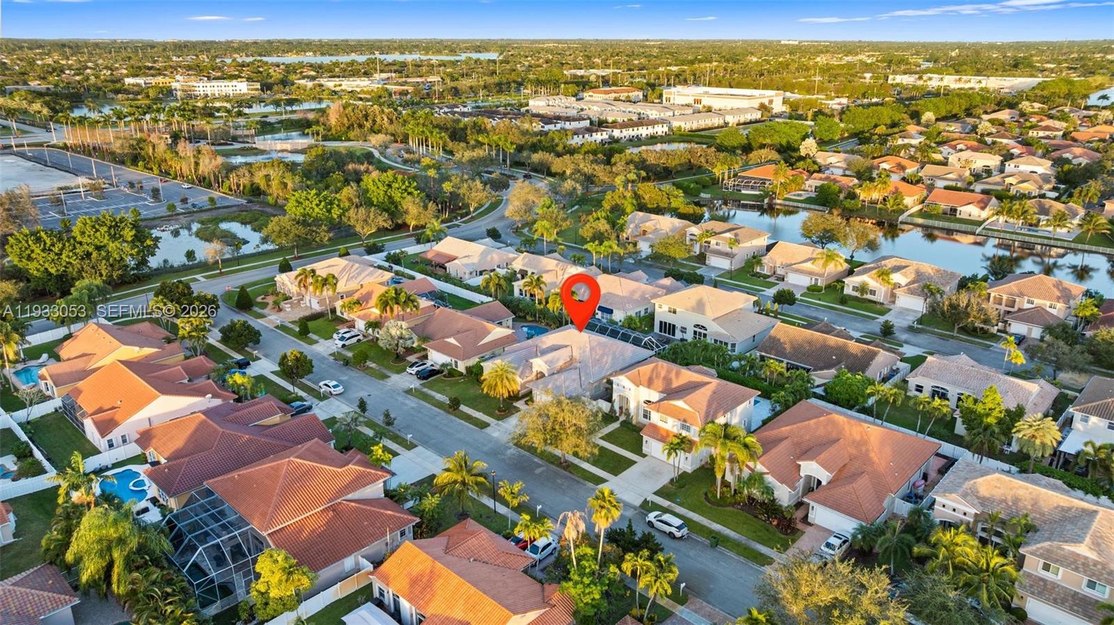 343 SW 187th Ter Pembroke Pines, FL 33029