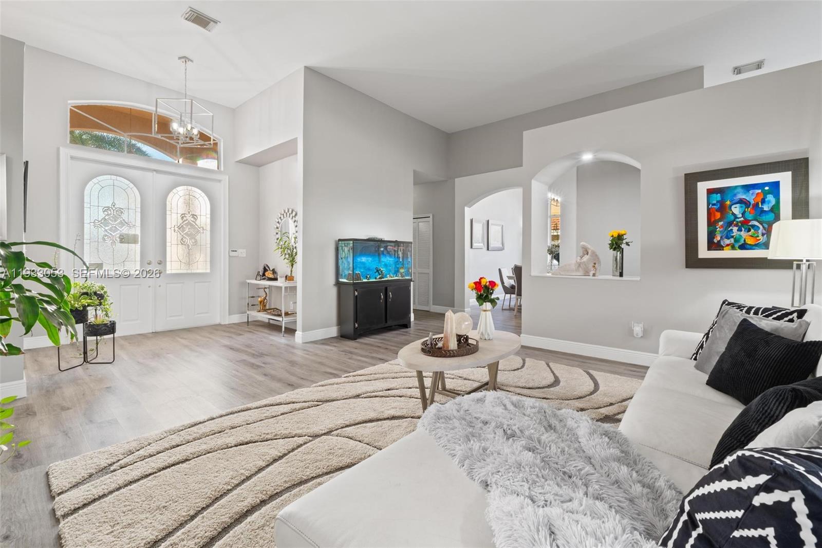 343 SW 187th Ter Pembroke Pines, FL 33029