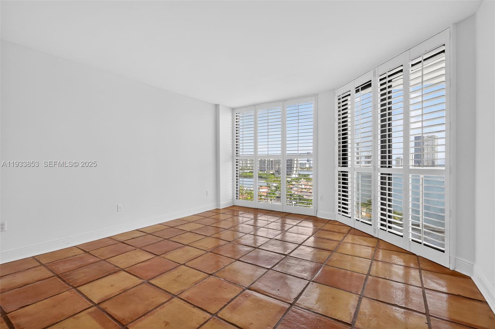 4000 Island Blvd #1507 Aventura, FL 33160