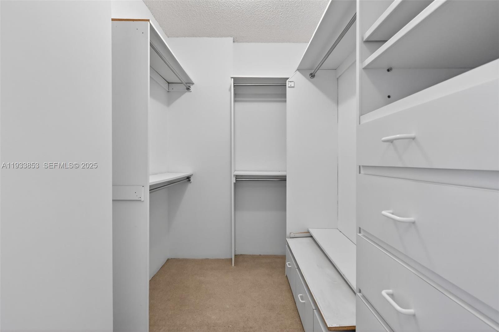 4000 Island Blvd #1507 Aventura, FL 33160