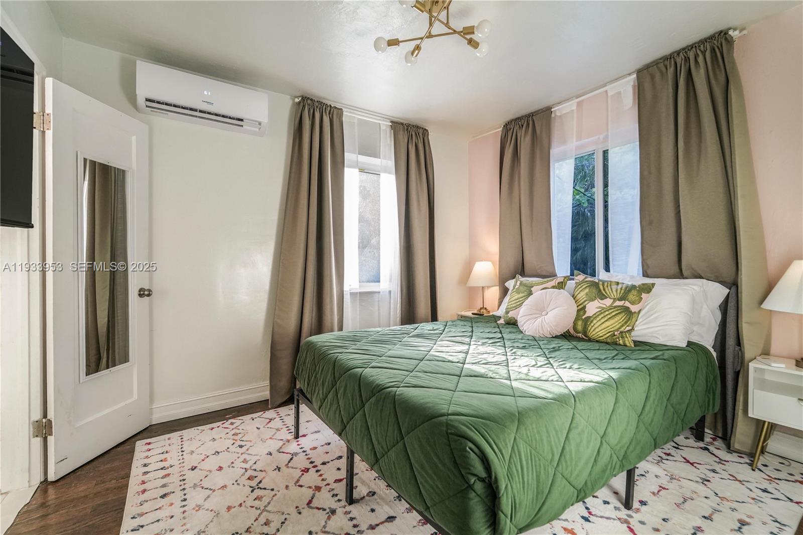 65 NW 116th St Miami, FL 33168