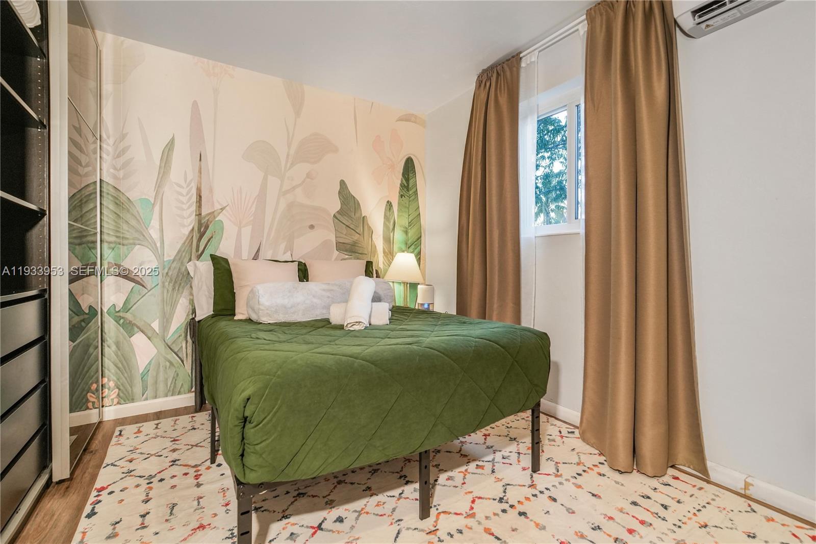 65 NW 116th St Miami, FL 33168