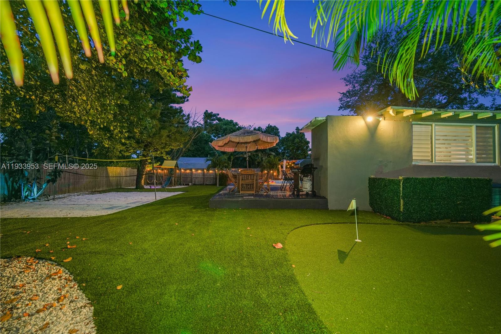 65 NW 116th St Miami, FL 33168