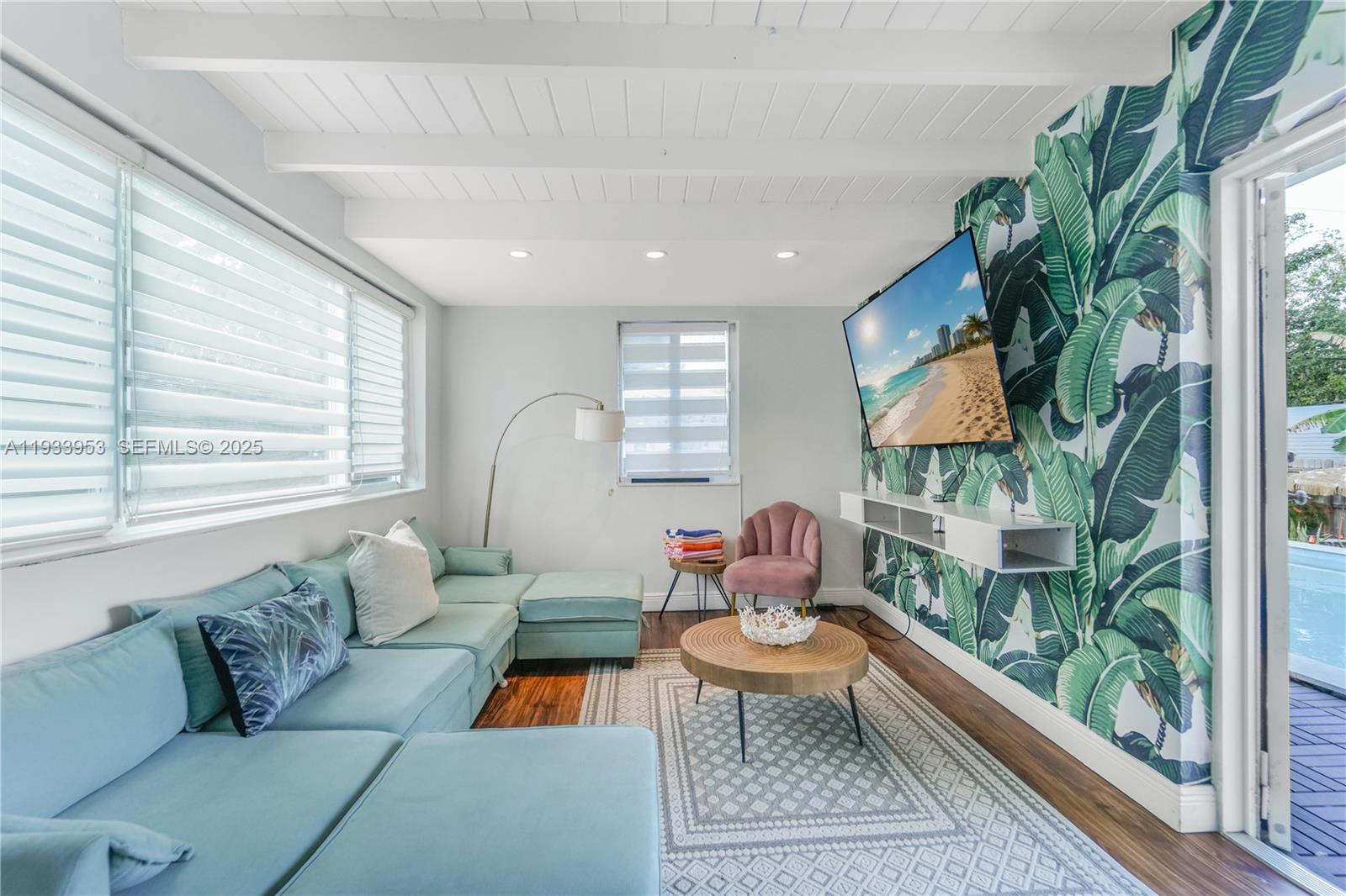 65 NW 116th St Miami, FL 33168