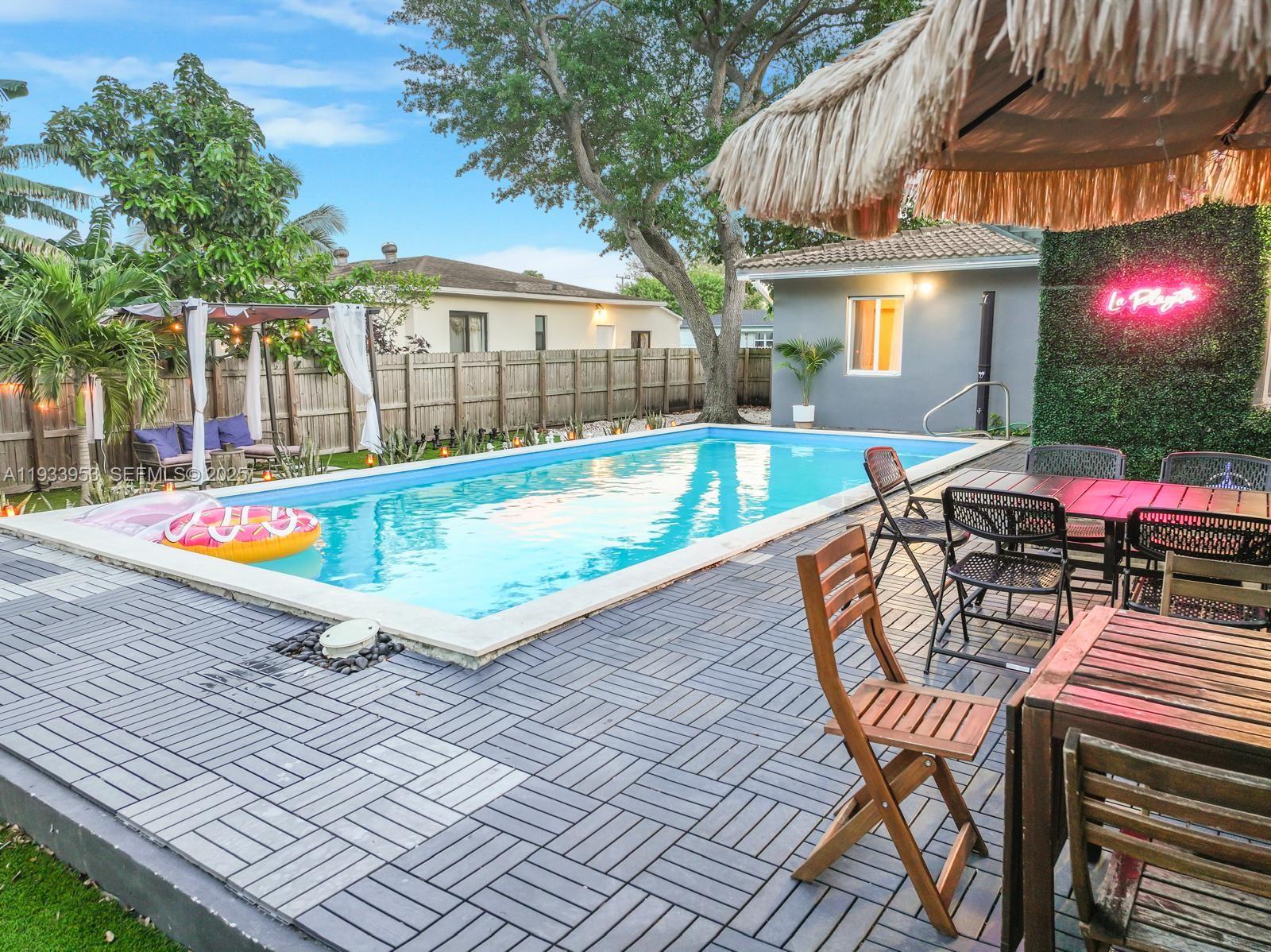 65 NW 116th St Miami, FL 33168