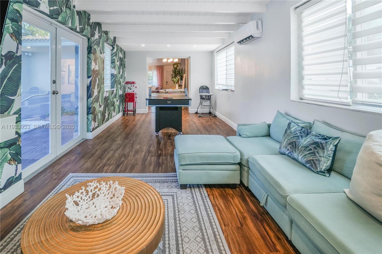 65 NW 116th St Miami, FL 33168