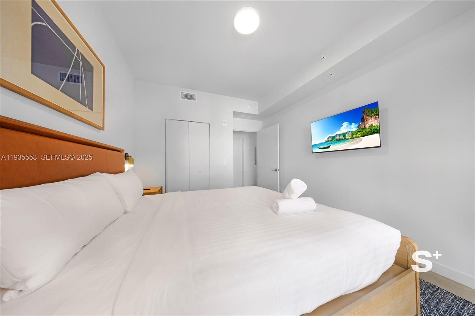 image The Crosby Miami Worldcenter20