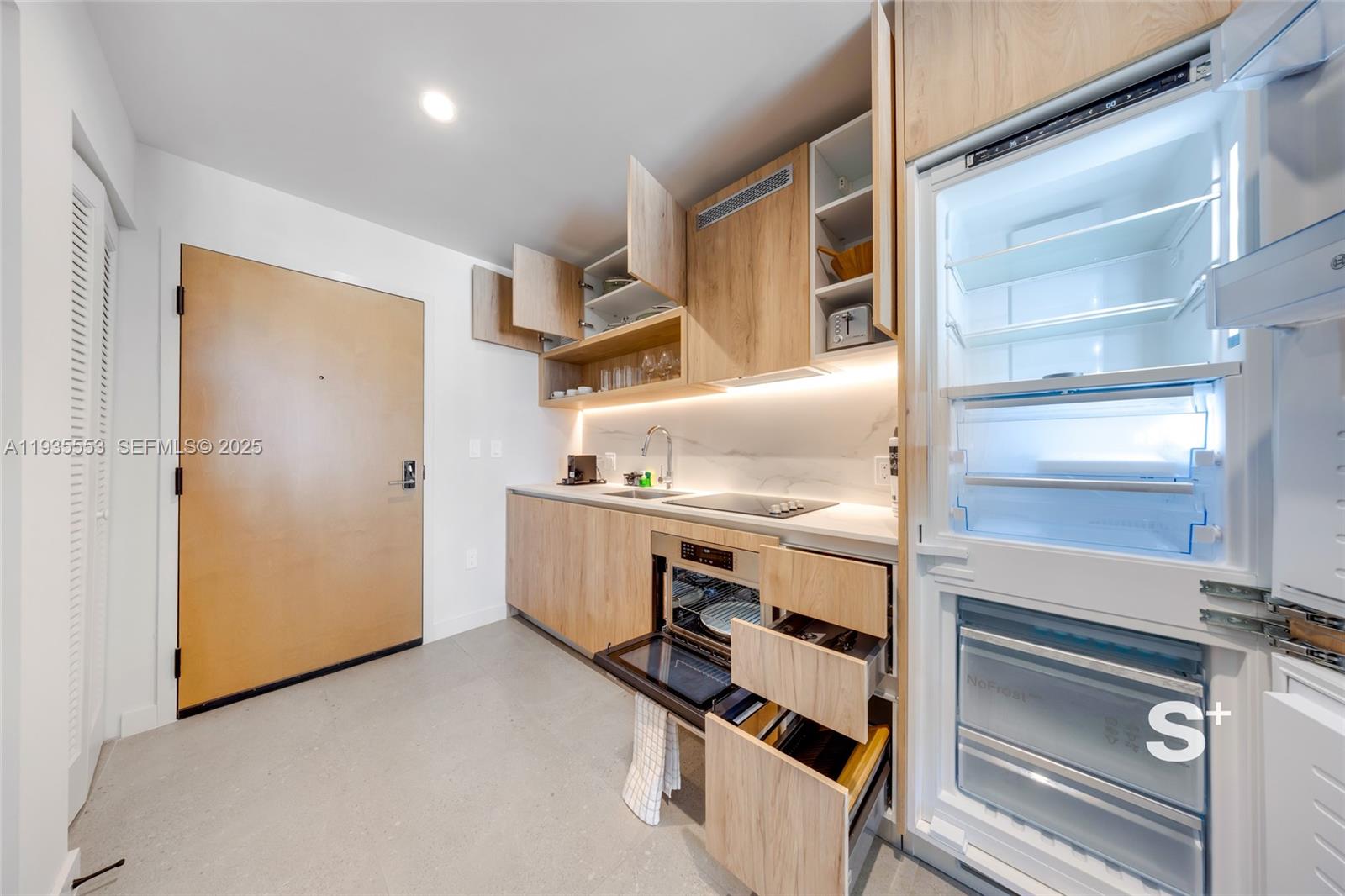 image The Crosby Miami Worldcenter2