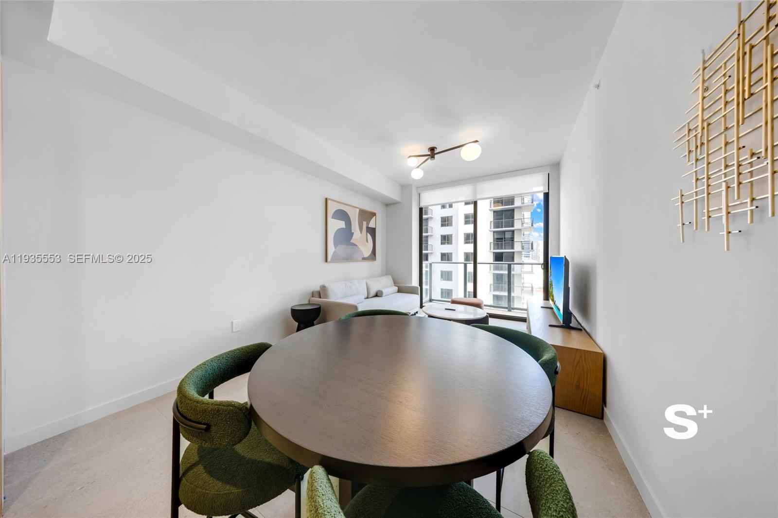 image The Crosby Miami Worldcenter7