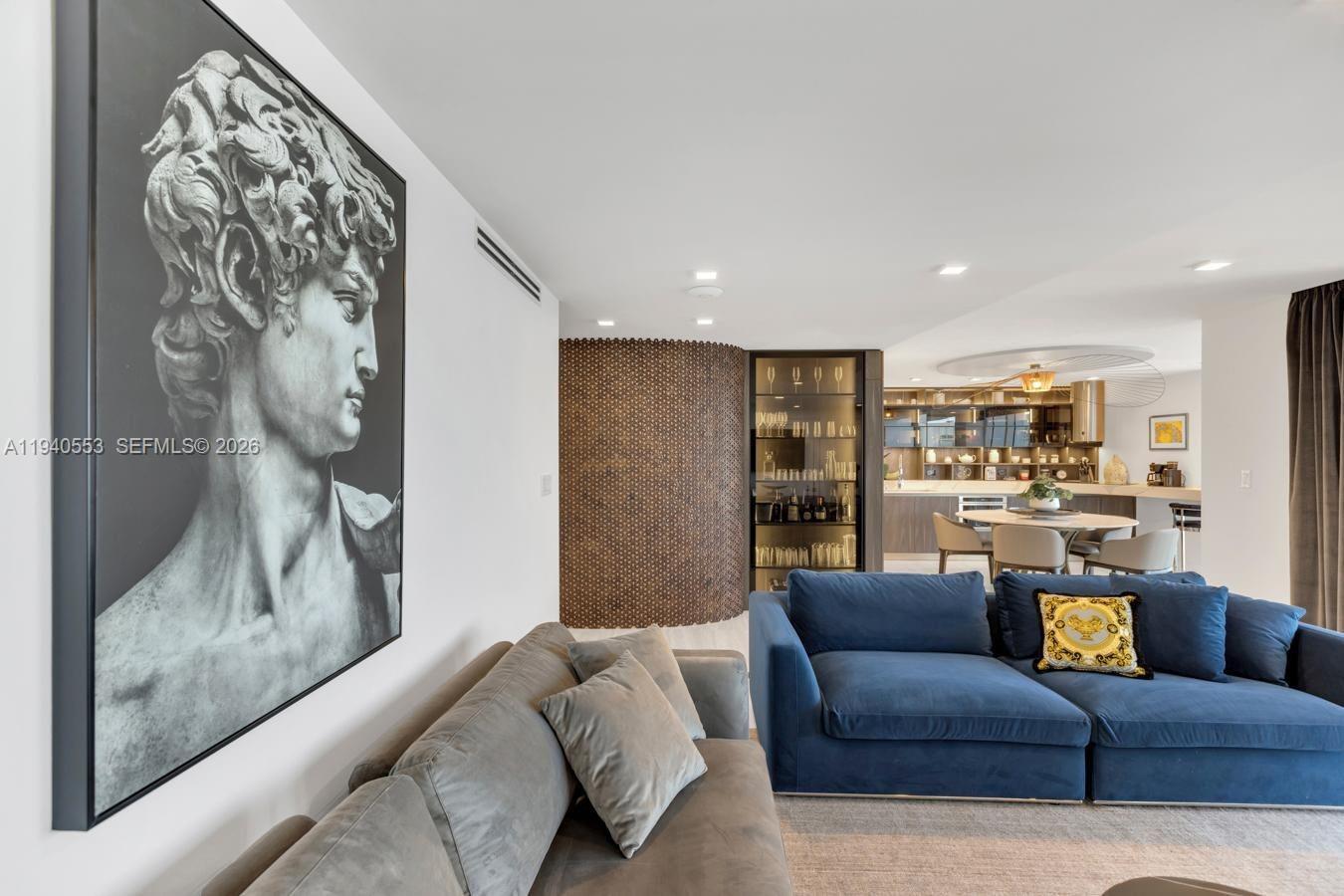 image Casa Del Mar Condos4