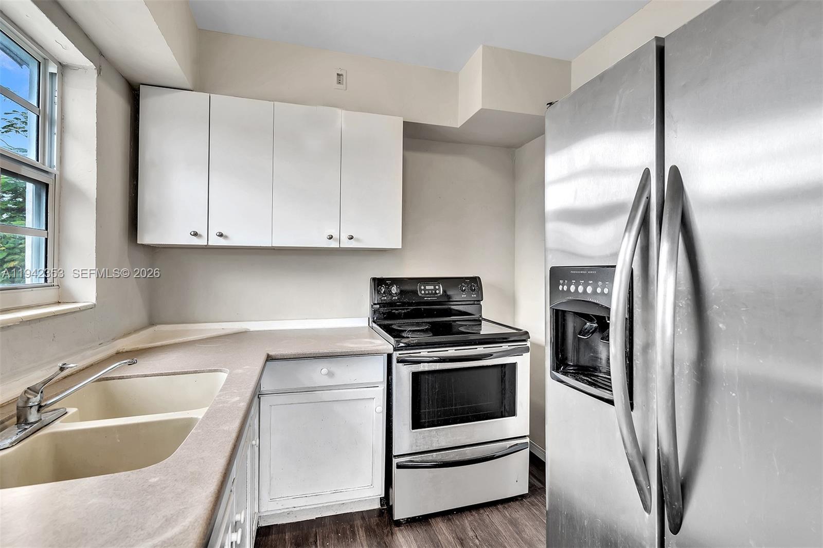 1451 NE 170th St #201A North Miami Beach, FL 33162