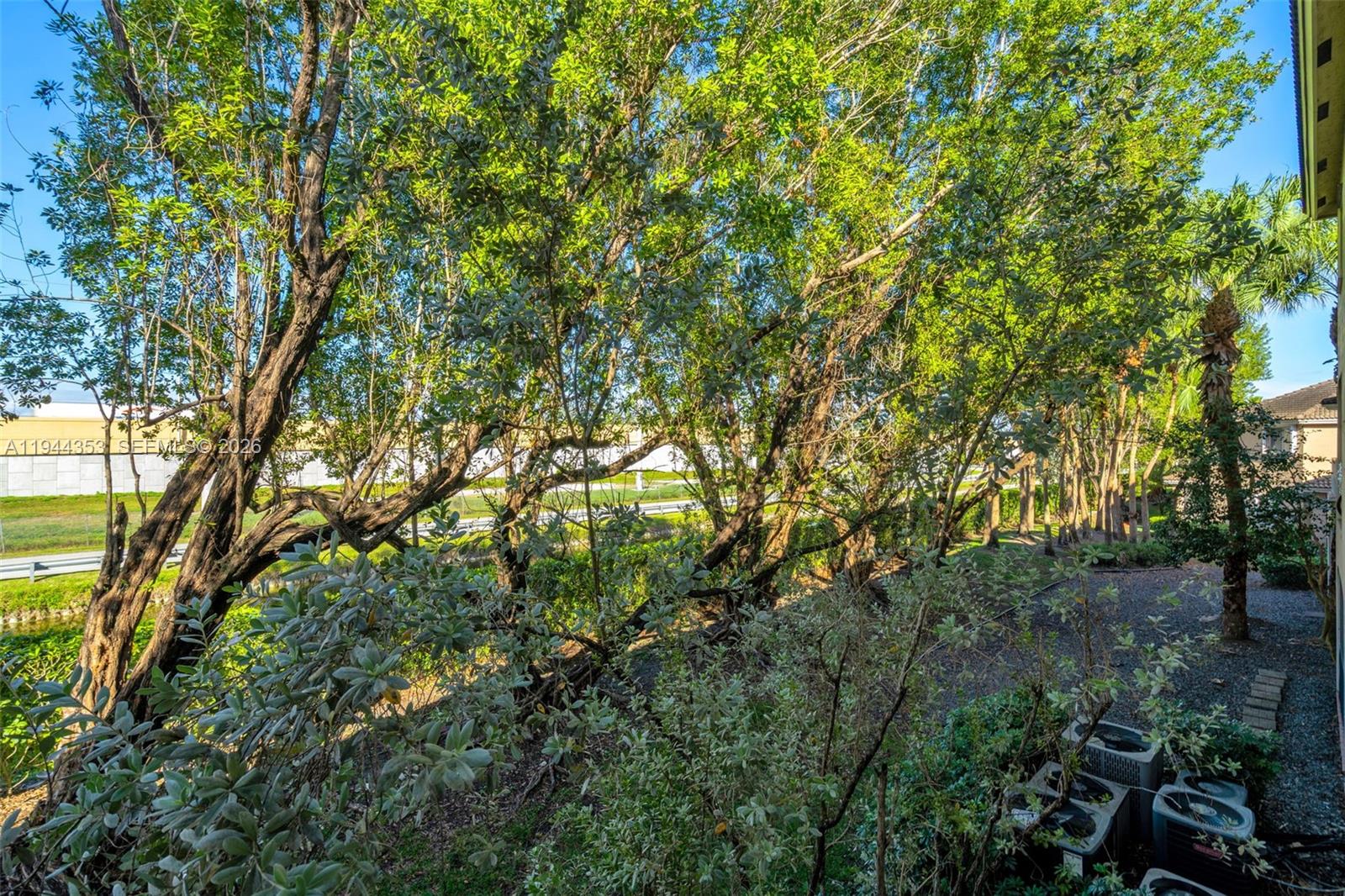 5670 NW 116th Ave #219 Doral, FL 33178