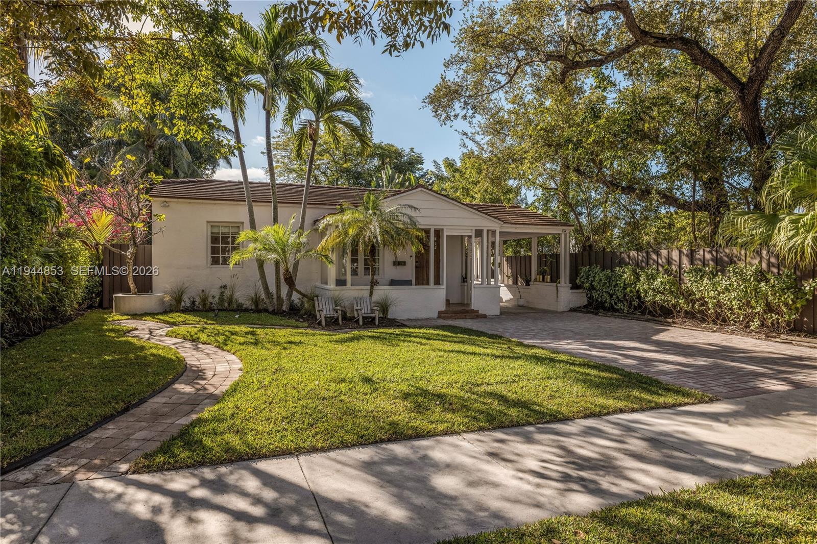 624 NE 71st St Miami, FL 33138