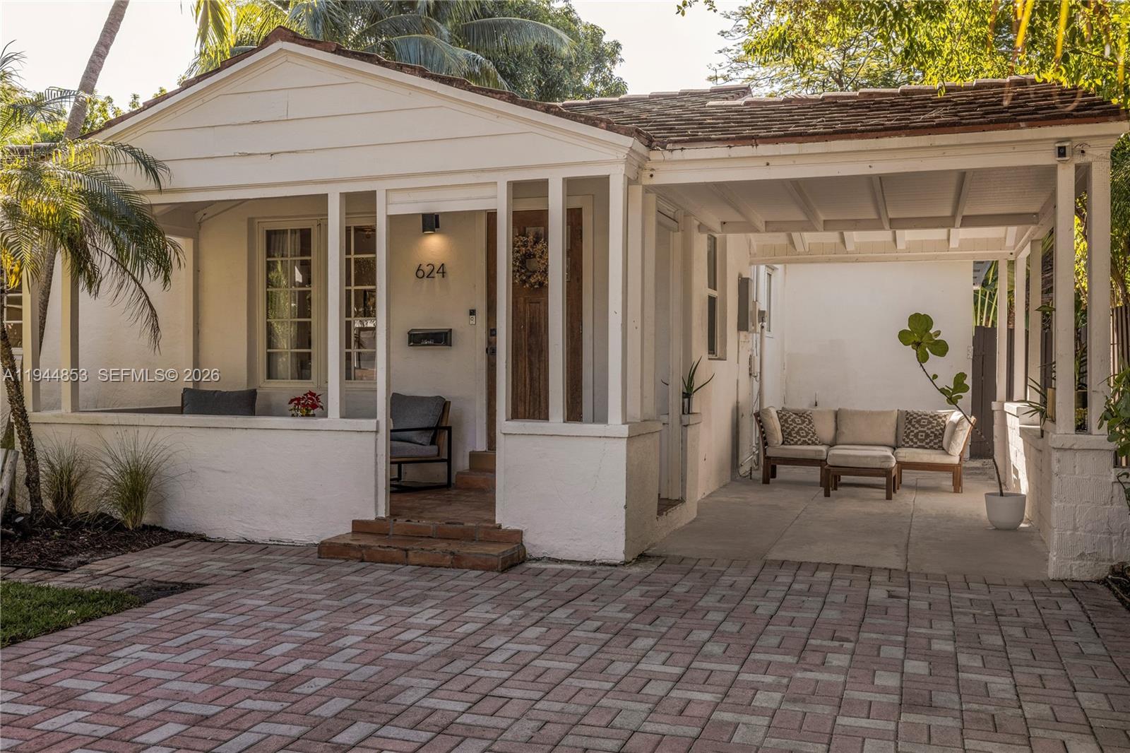 624 NE 71st St Miami, FL 33138