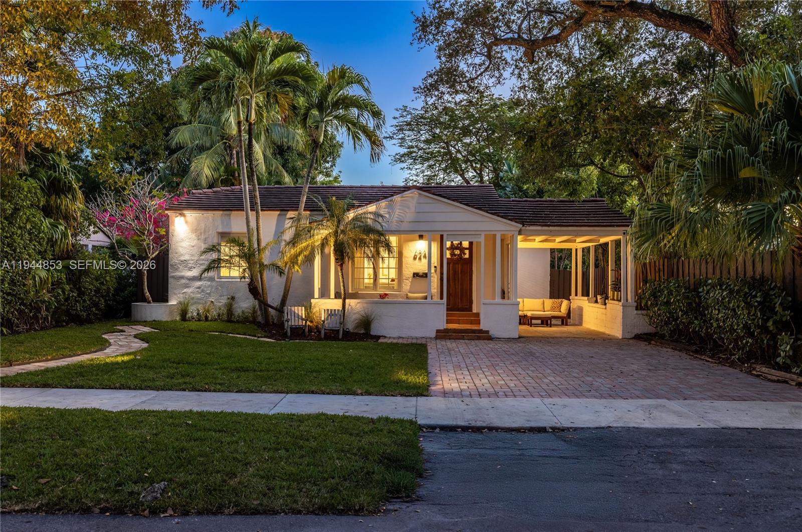 624 NE 71st St Miami, FL 33138