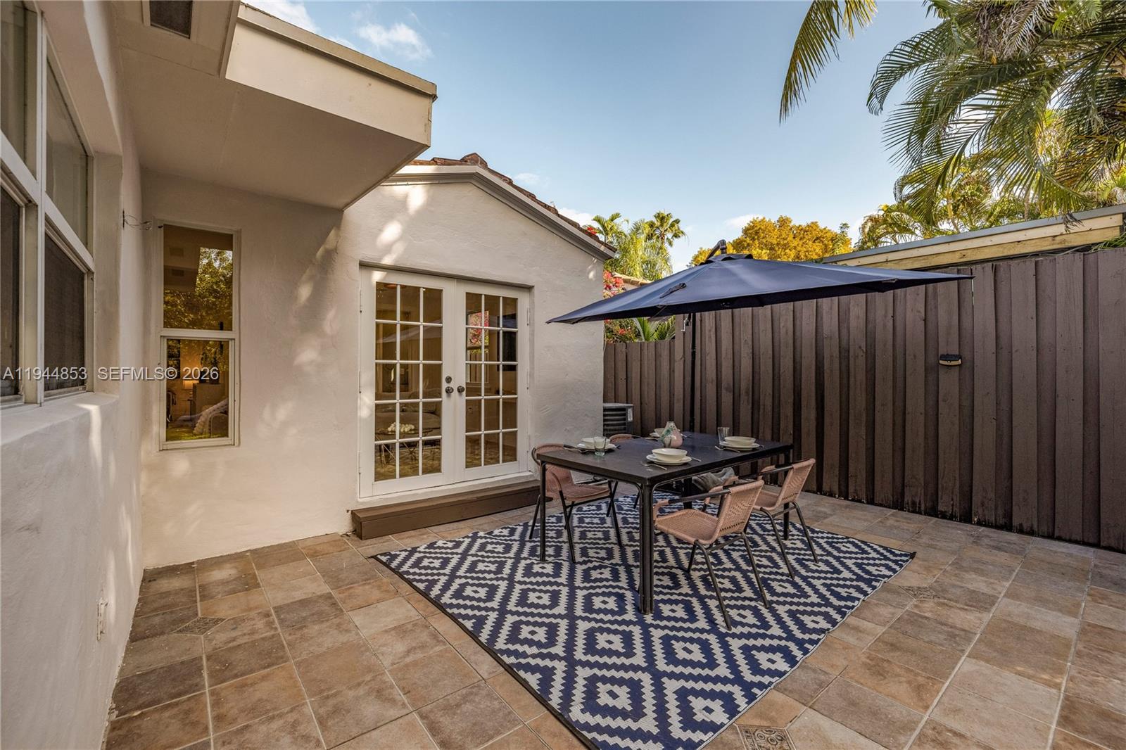 624 NE 71st St Miami, FL 33138