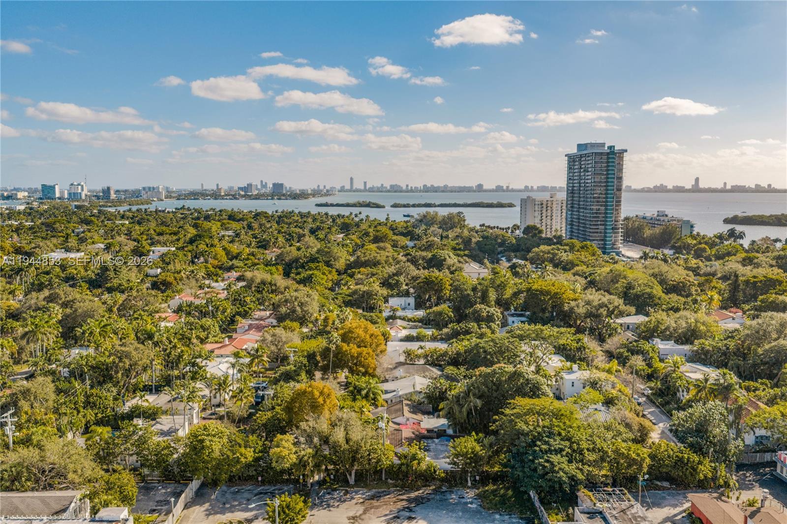 624 NE 71st St Miami, FL 33138