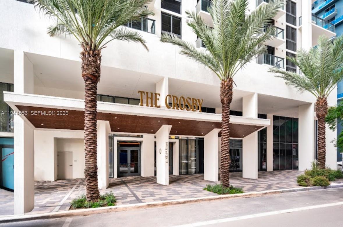 image The Crosby Miami Worldcenter0