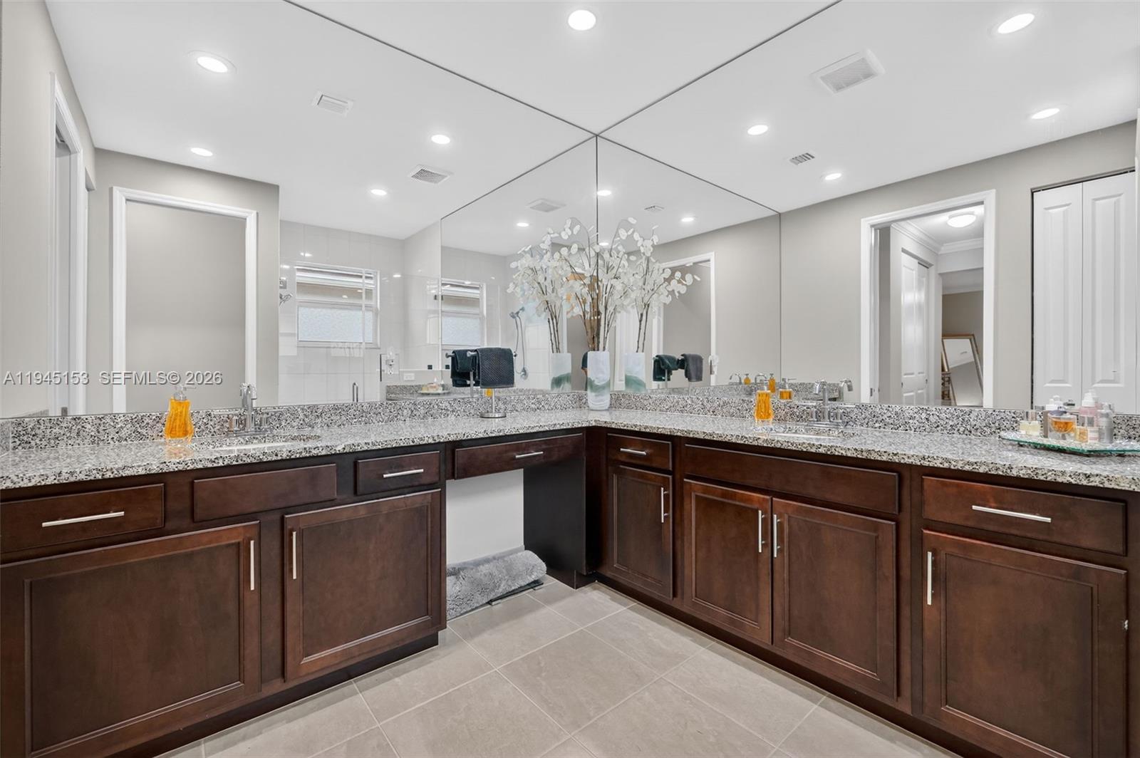 16724 SW Osprey Falls Way Port St Lucie, FL 34987