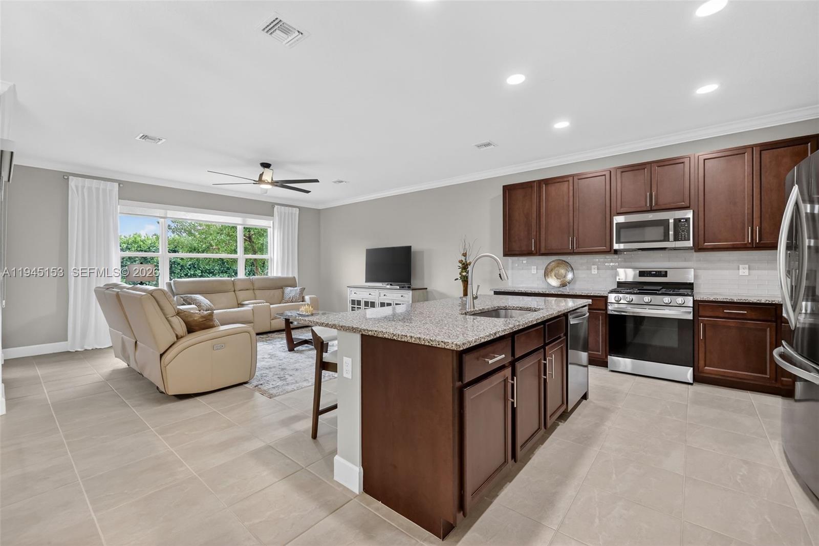 16724 SW Osprey Falls Way Port St Lucie, FL 34987