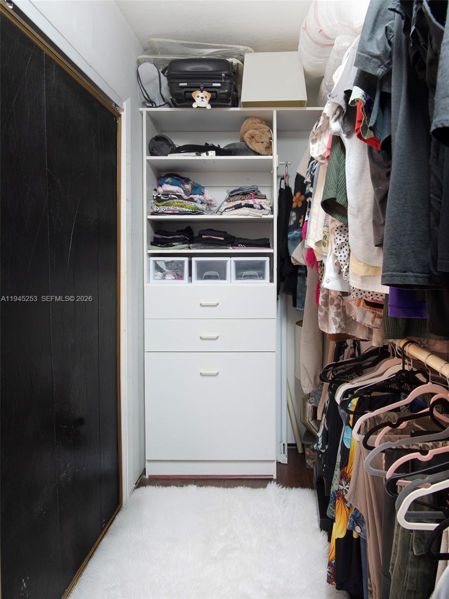 11930 N Bayshore Dr #609 North Miami, FL 33181