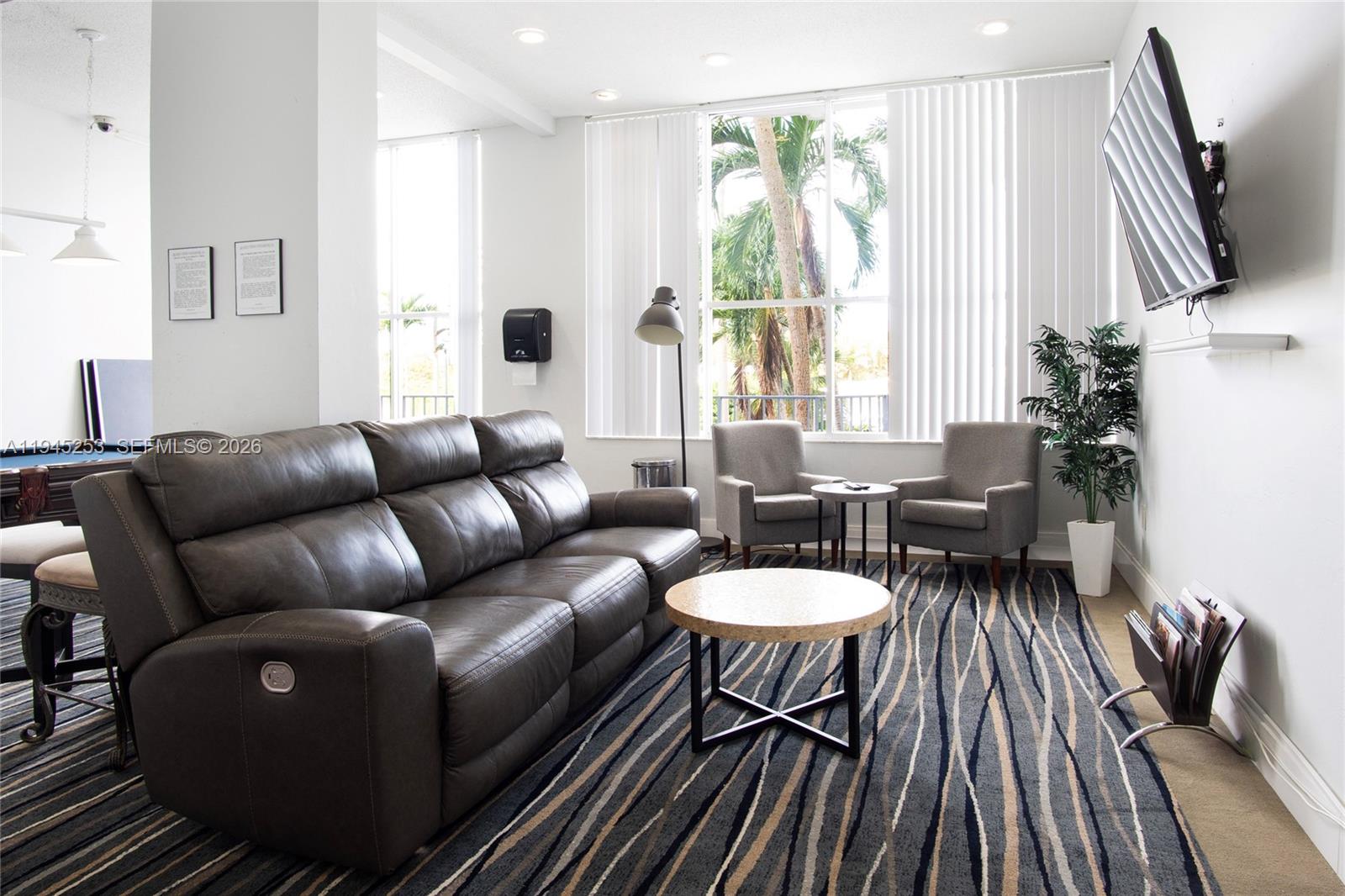 11930 N Bayshore Dr #609 North Miami, FL 33181