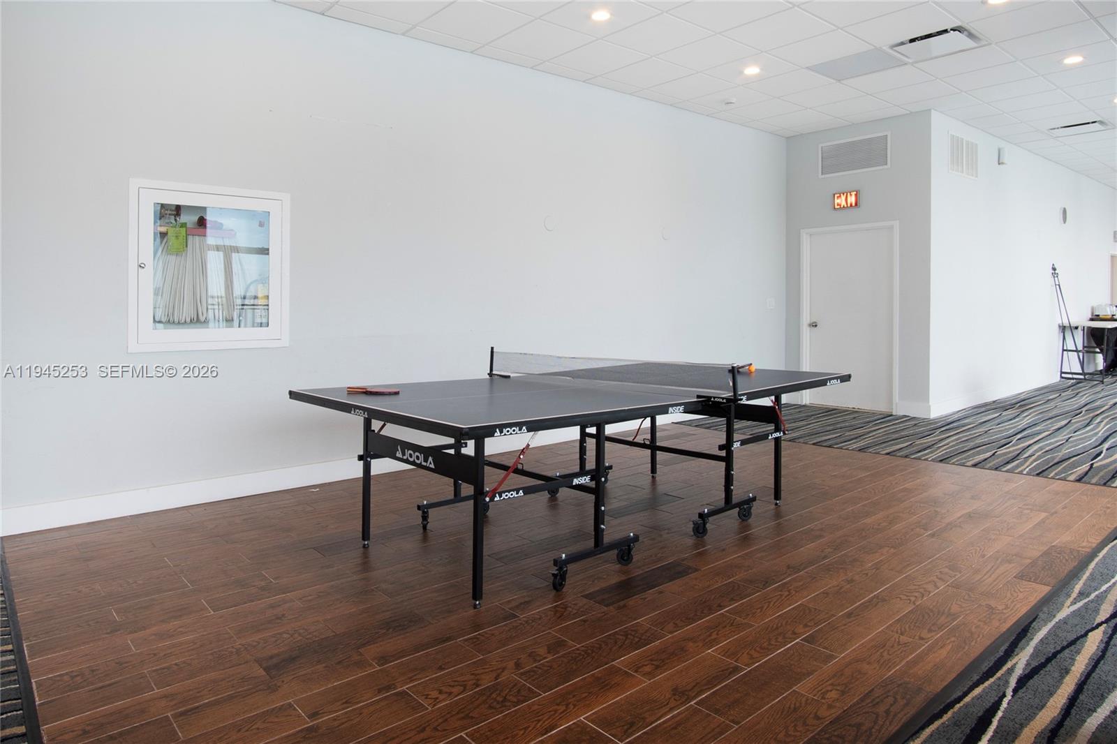 11930 N Bayshore Dr #609 North Miami, FL 33181