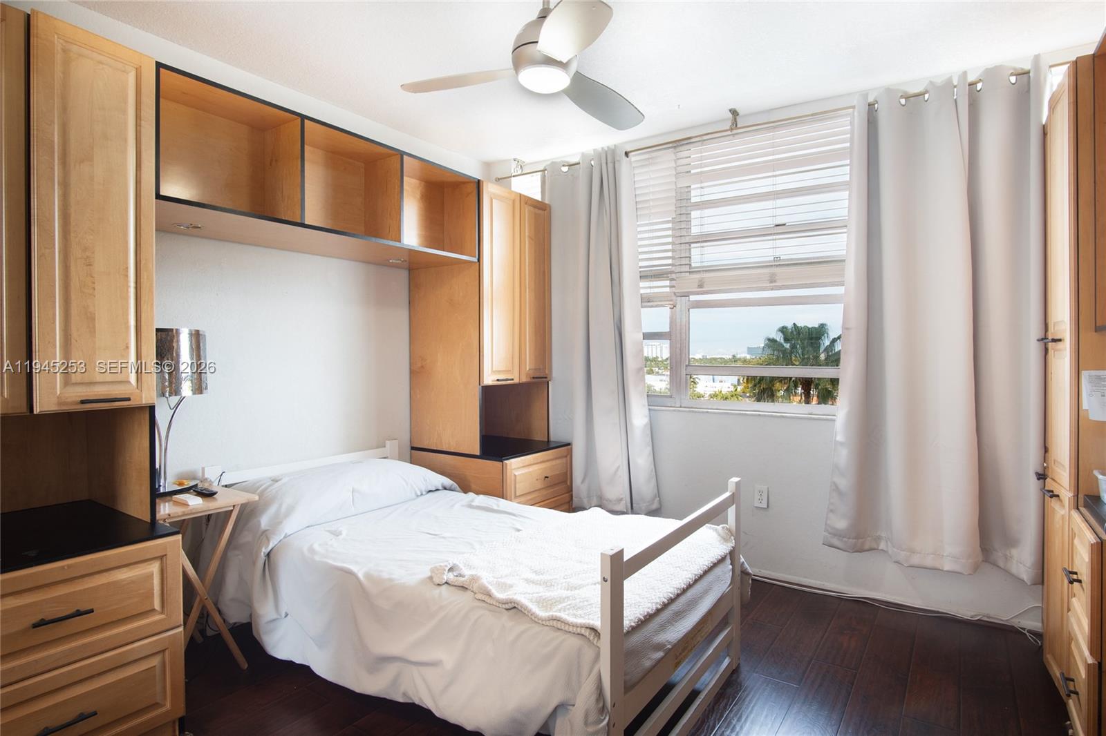 11930 N Bayshore Dr #609 North Miami, FL 33181