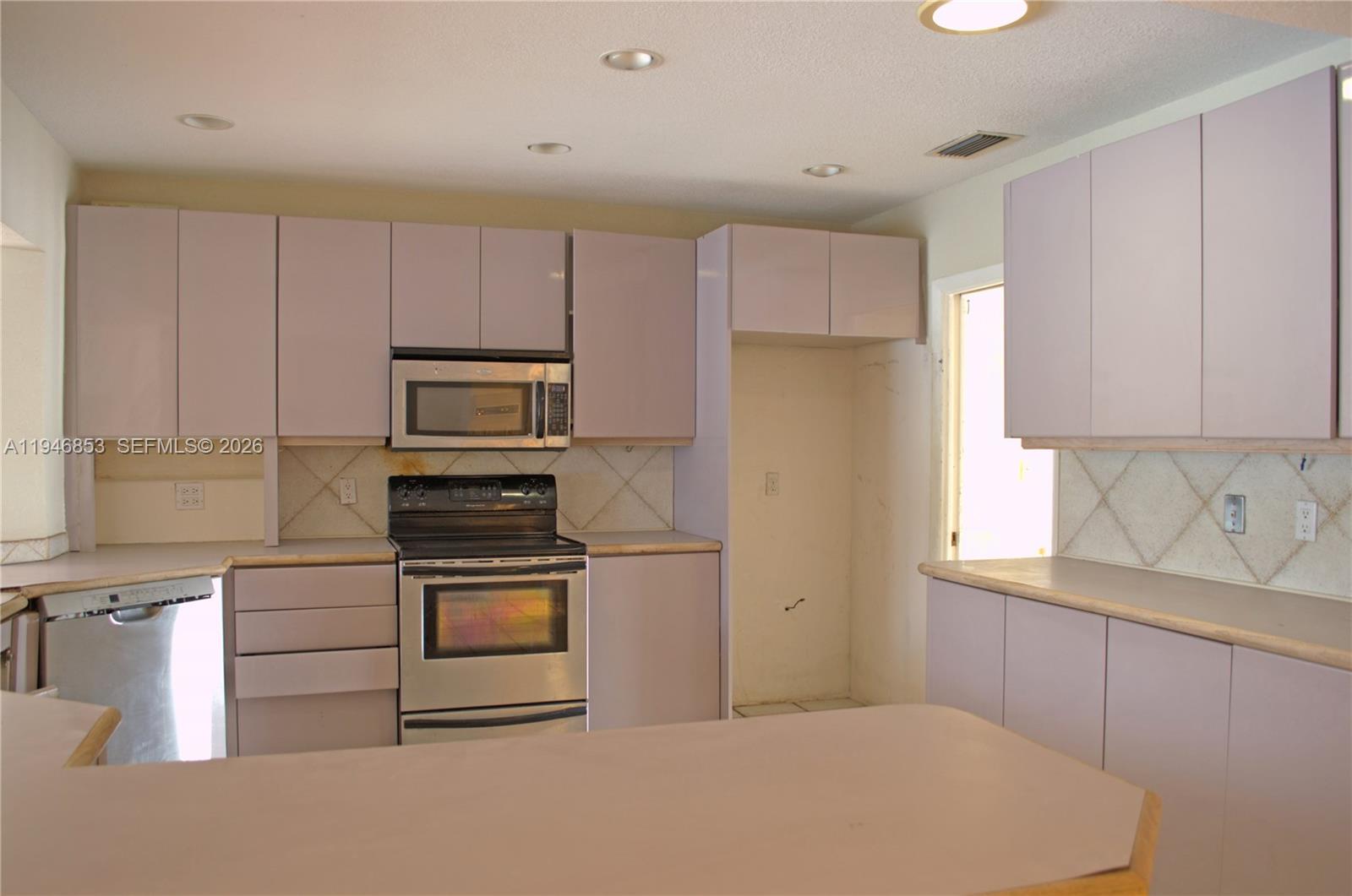 2811 NE 57th St Fort Lauderdale, FL 33308