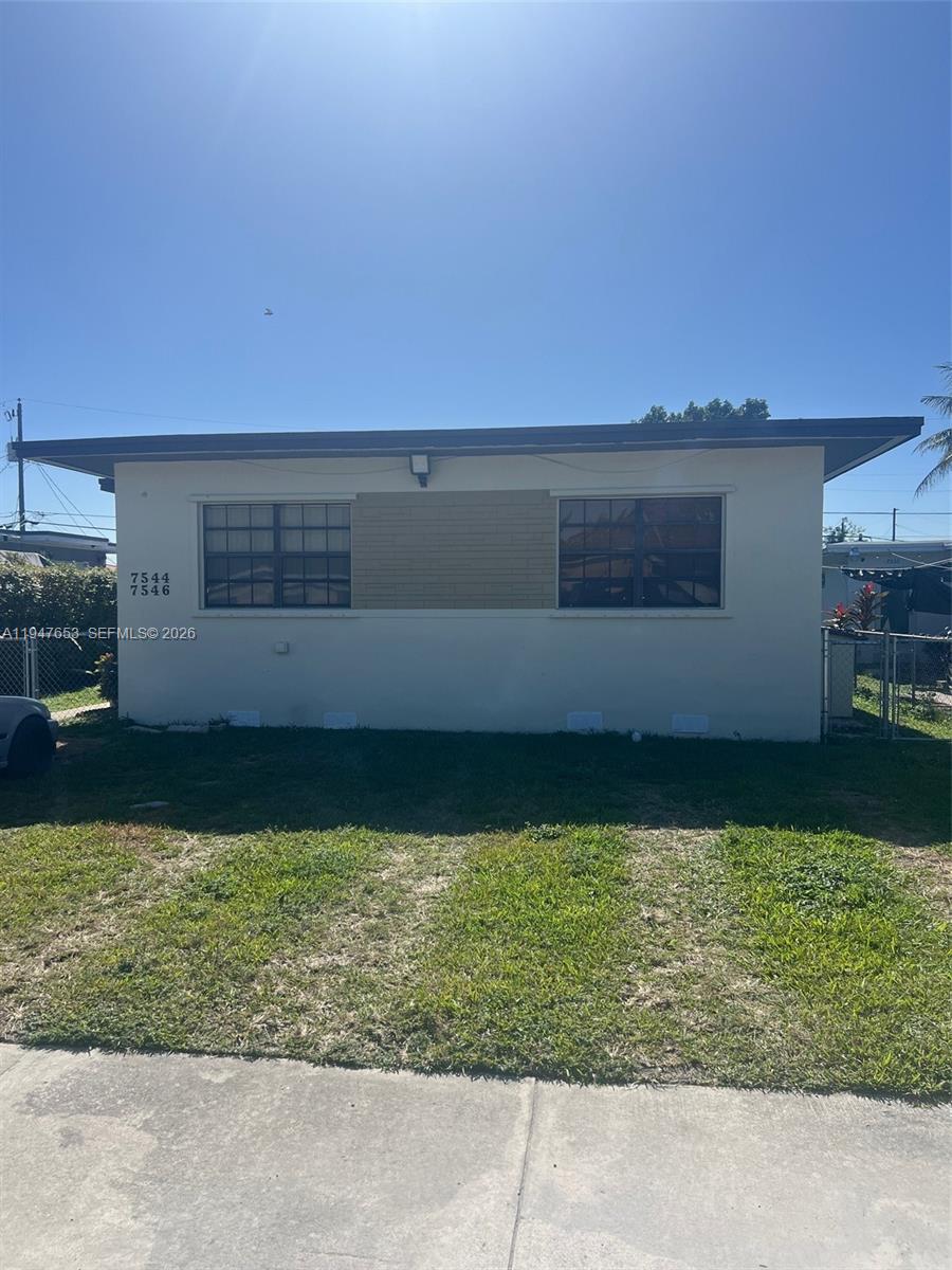 7546 NW 2nd Ter Miami, FL 33126