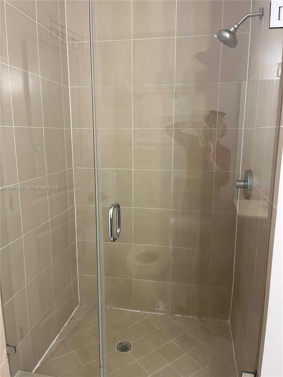 image Gallery Art Condos6