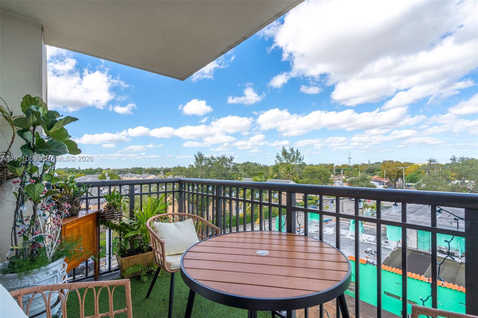 2647 NW 25th Ave #507 Miami, FL 33142