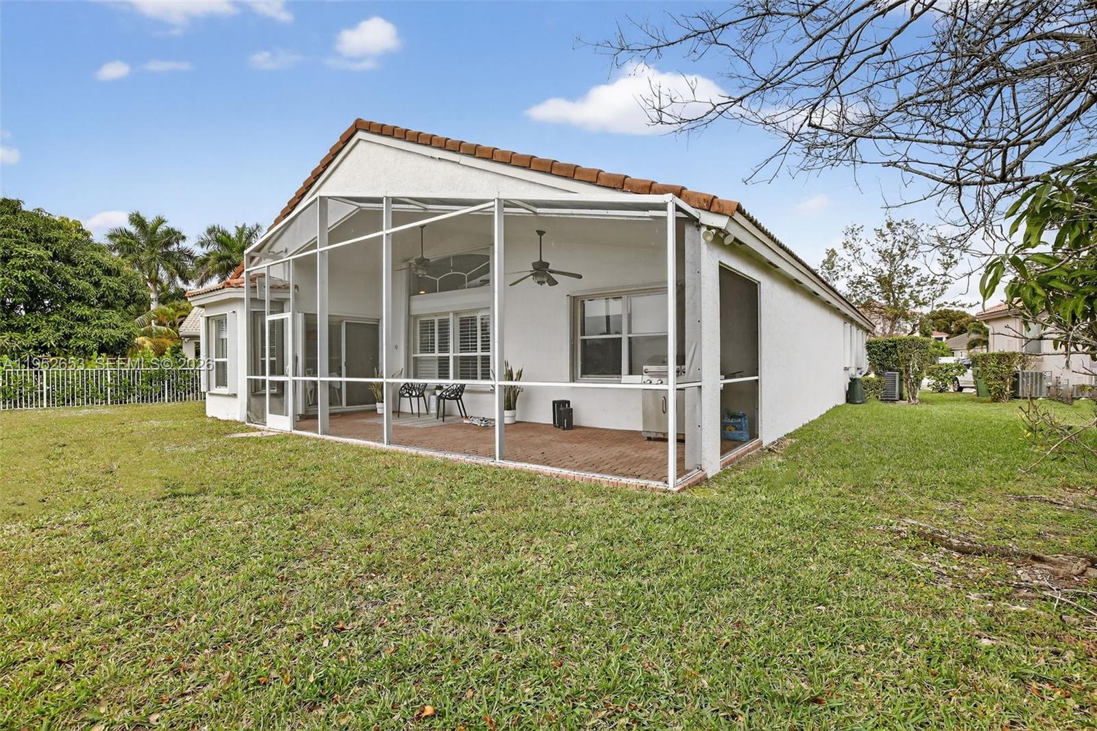 13262 NW 15th St Pembroke Pines, FL 33028