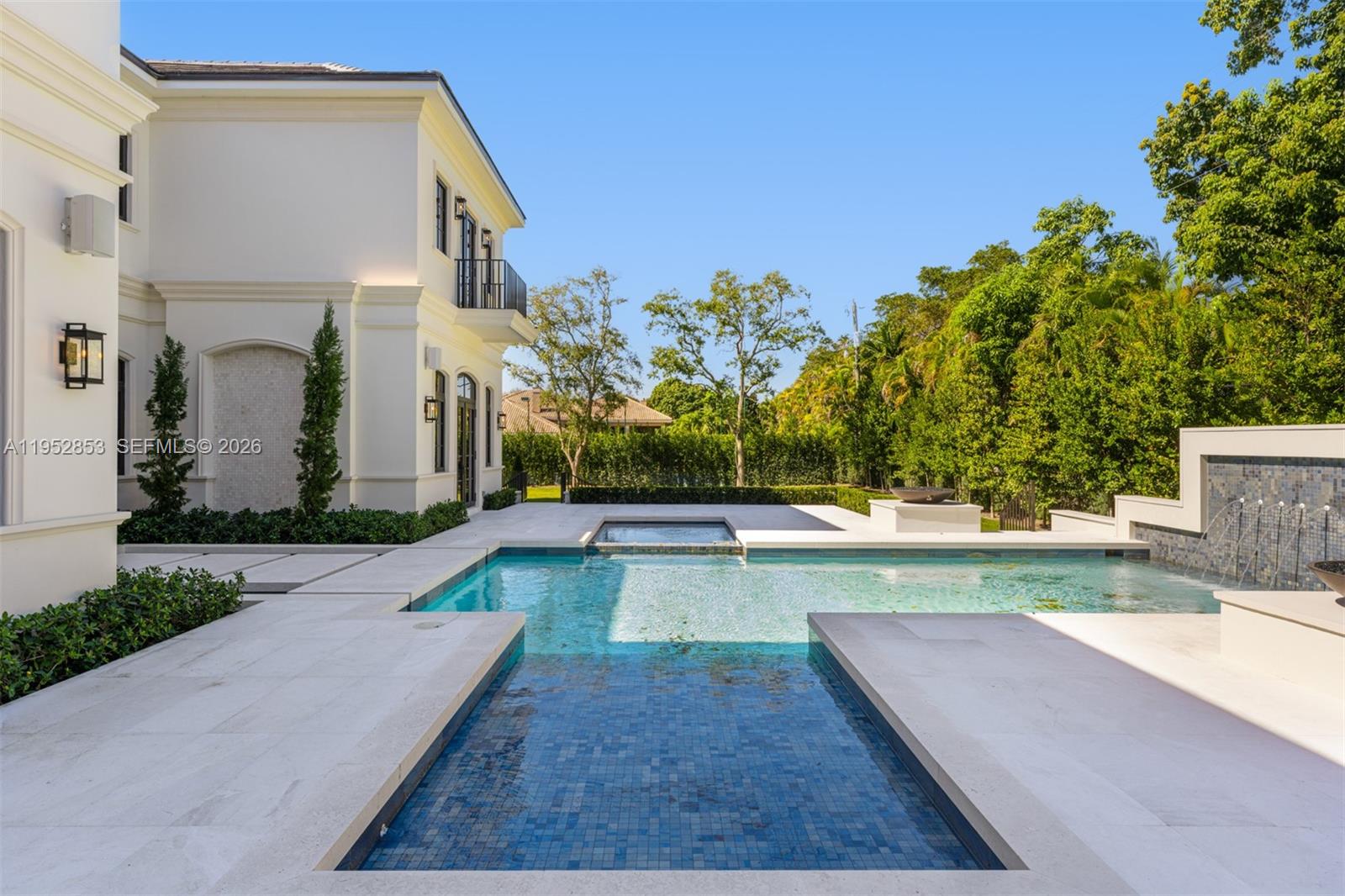 5901 SW 107th St Pinecrest, FL 33156