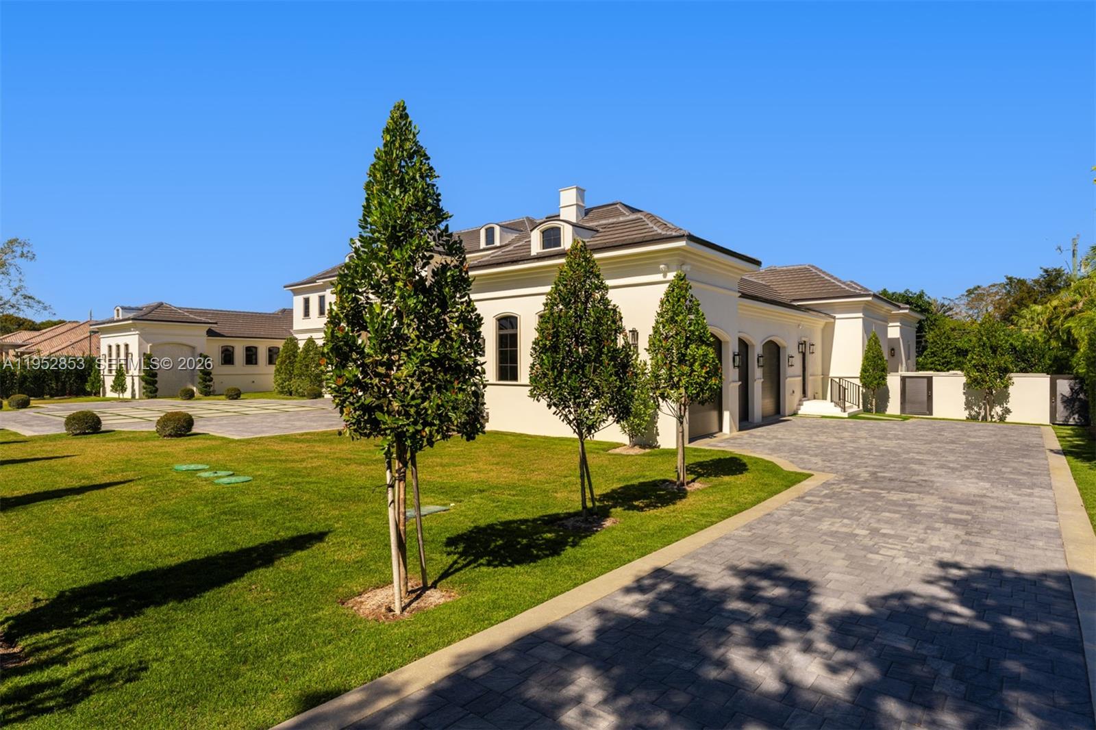 5901 SW 107th St Pinecrest, FL 33156