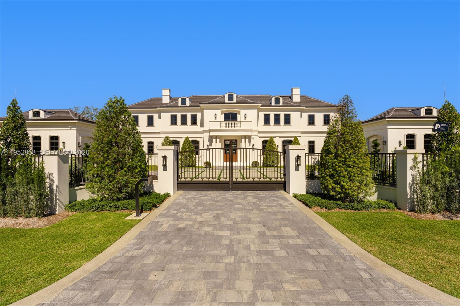 5901 SW 107th St Pinecrest, FL 33156