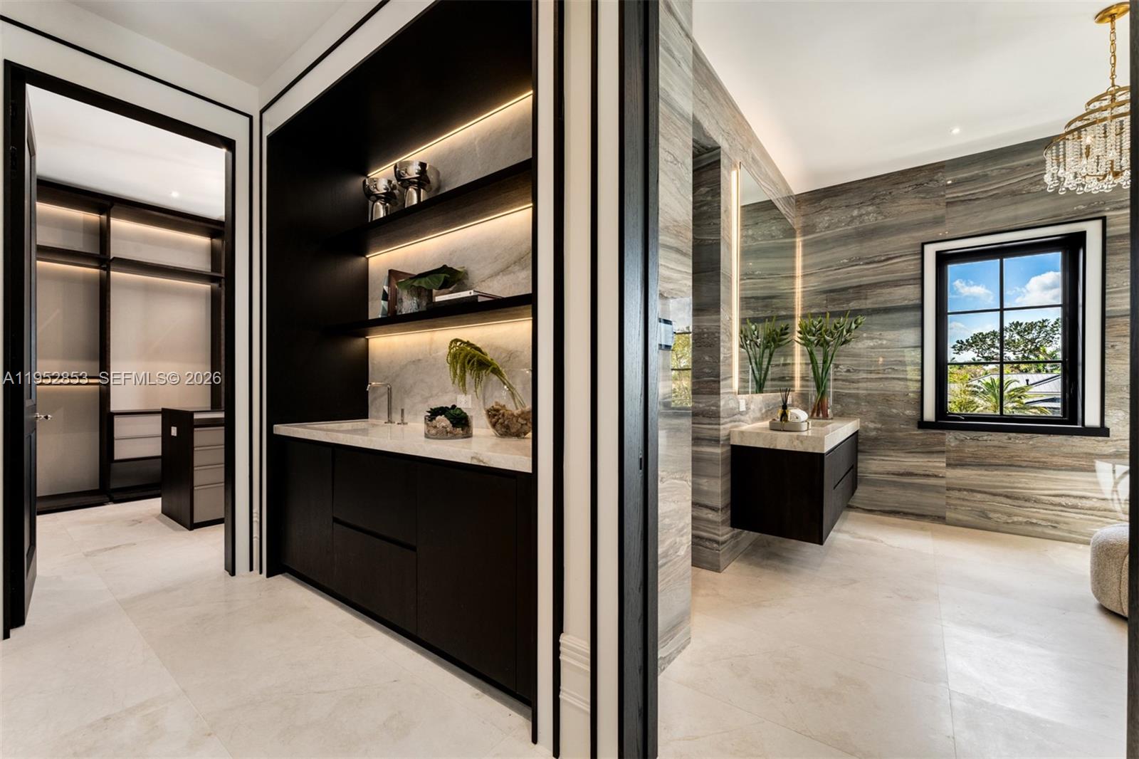 5901 SW 107th St Pinecrest, FL 33156