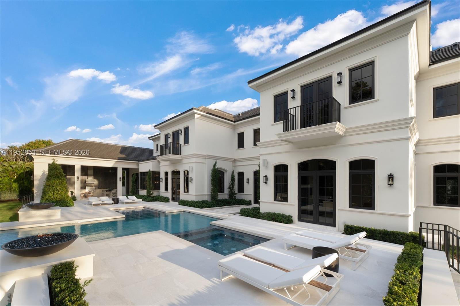 5901 SW 107th St Pinecrest, FL 33156