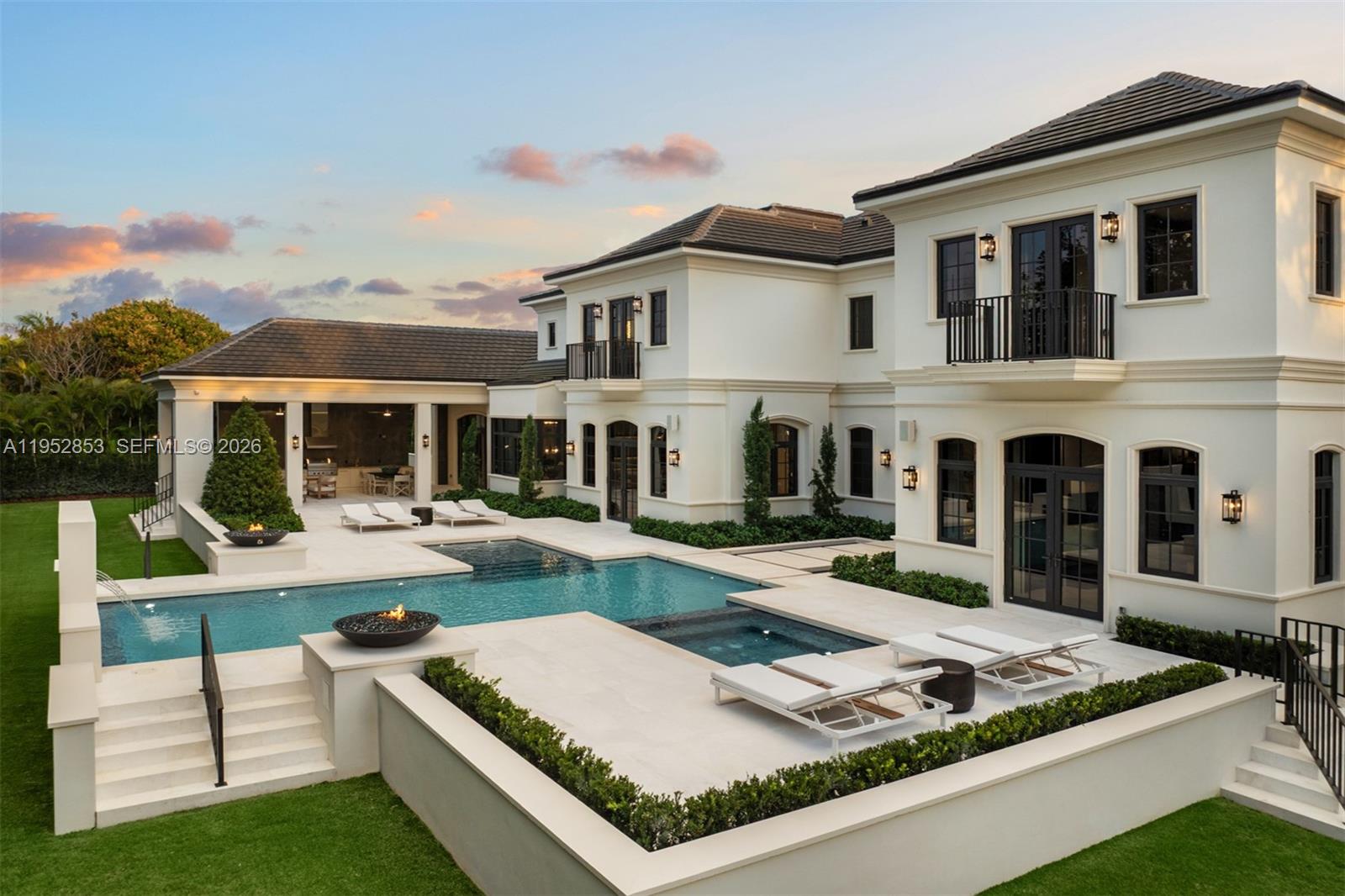 5901 SW 107th St Pinecrest, FL 33156