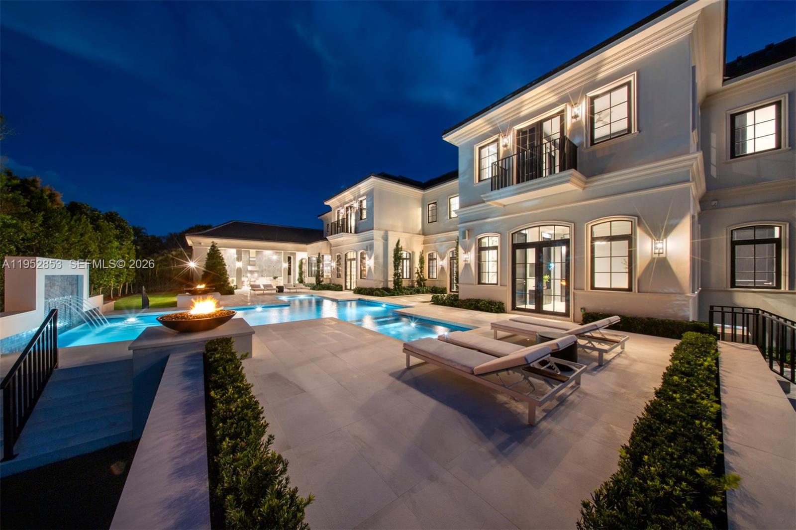 5901 SW 107th St Pinecrest, FL 33156