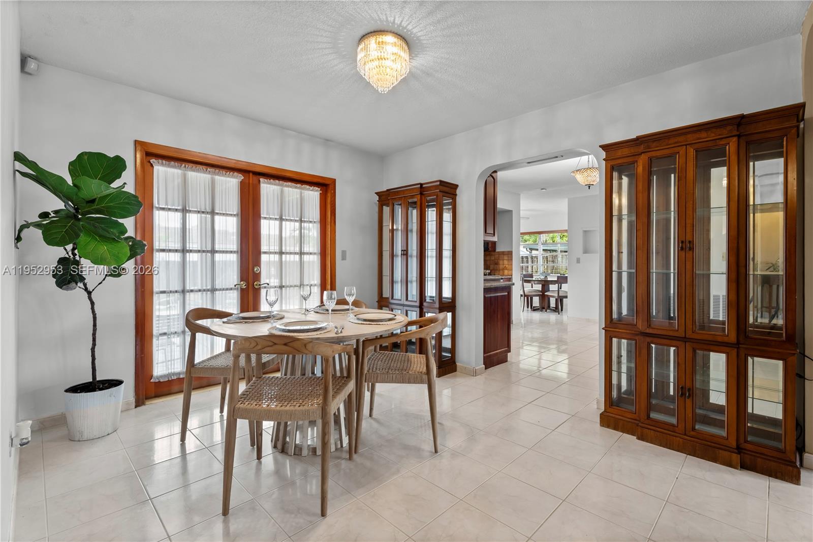 2232 SW 98th Pl Miami, FL 33165