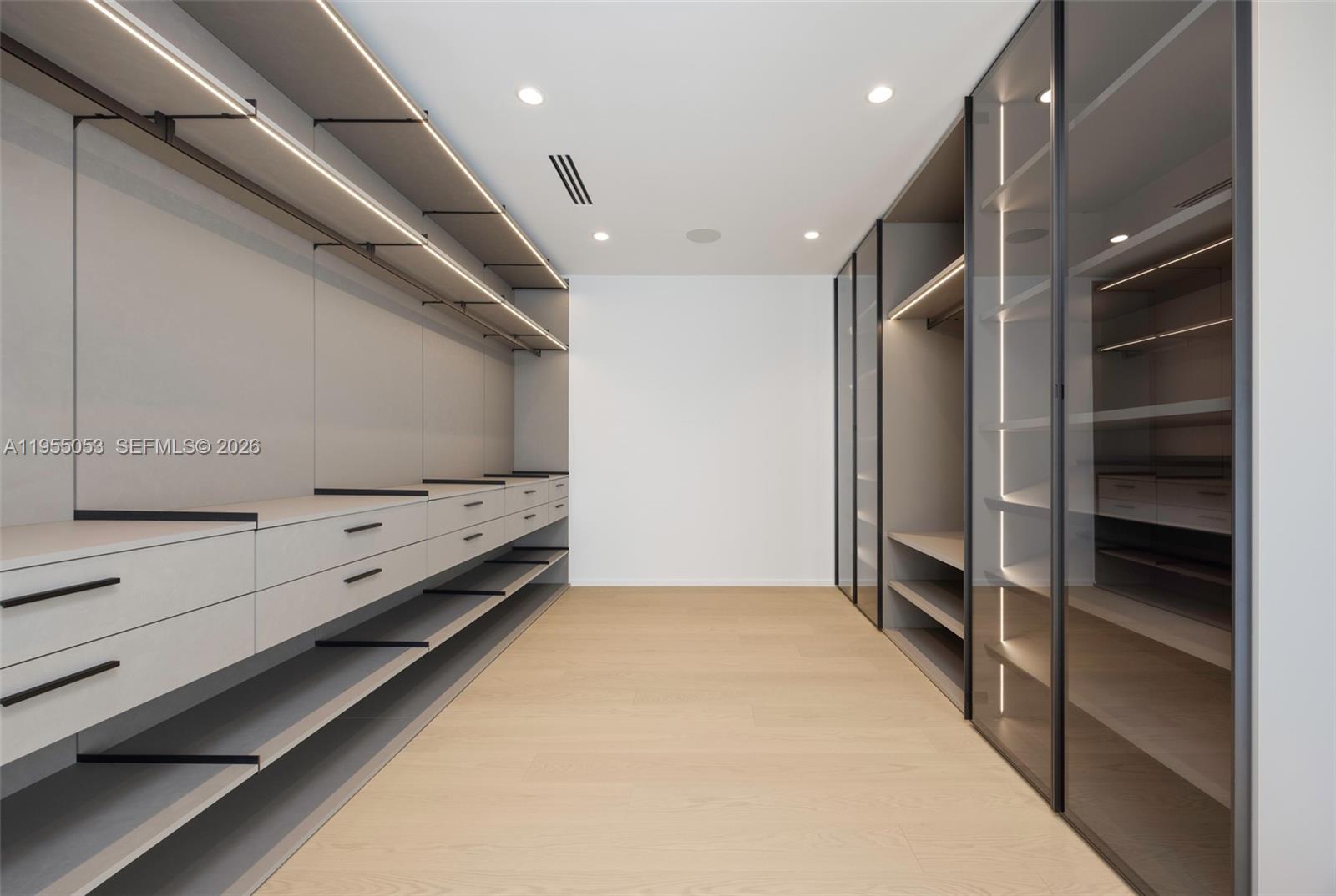 30 Samana Dr Coconut Grove, FL 33133