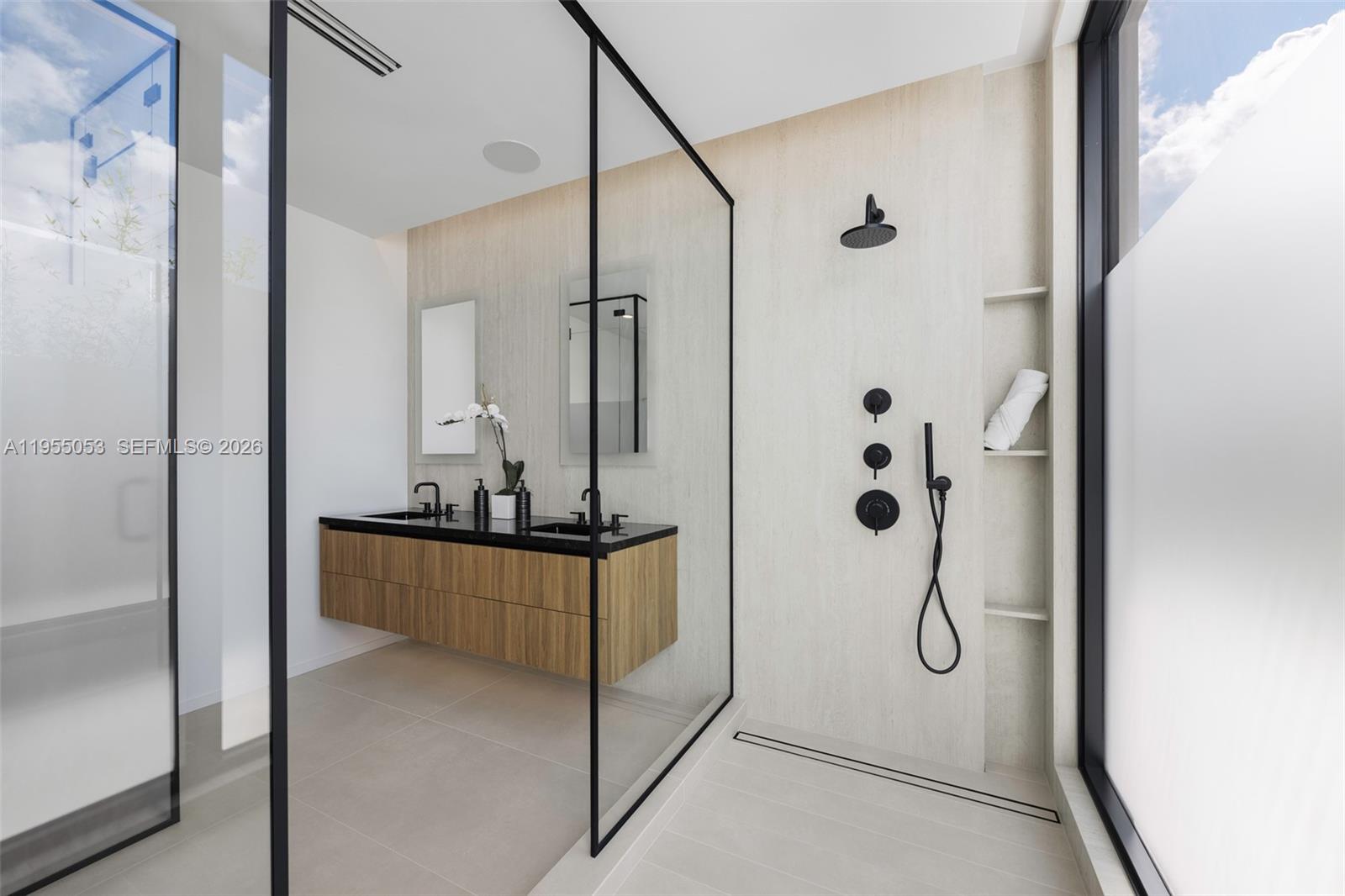 30 Samana Dr Coconut Grove, FL 33133