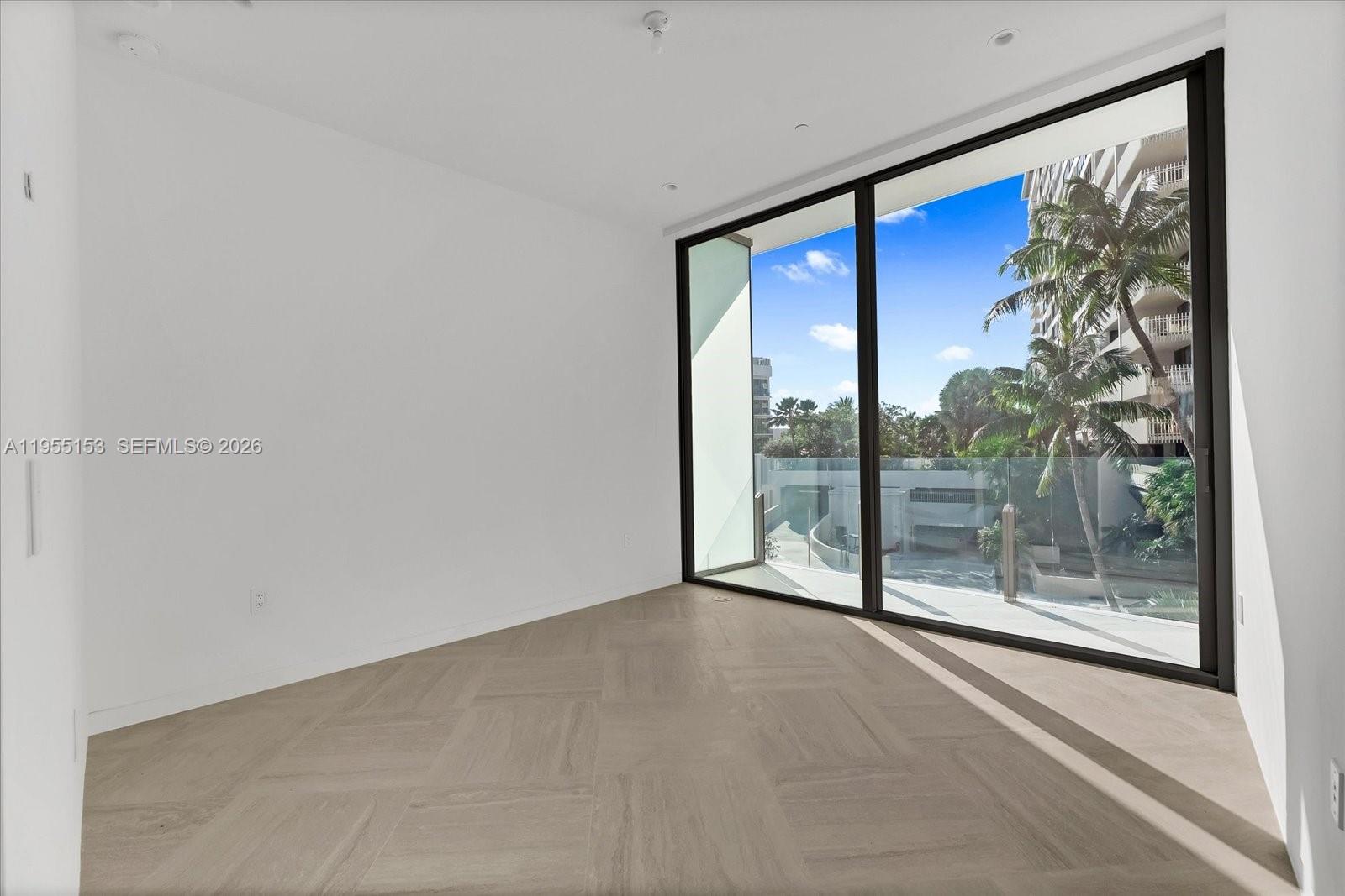 5 Grove Isle #L305 Coconut Grove, FL 33133