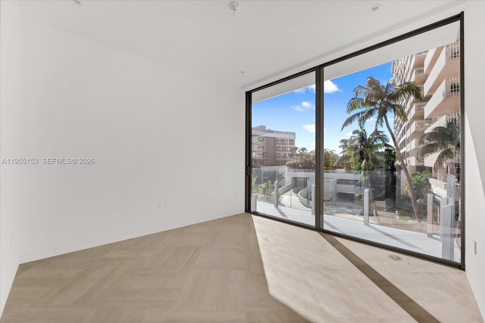 5 Grove Isle #L305 Coconut Grove, FL 33133