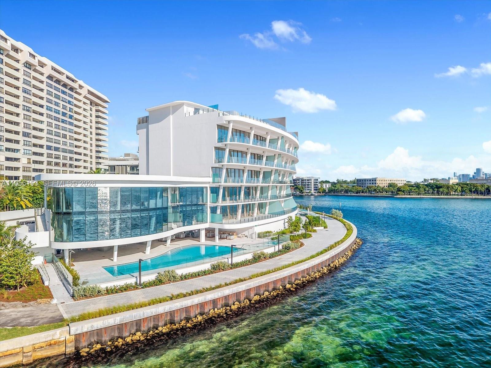 5 Grove Isle #L305 Coconut Grove, FL 33133