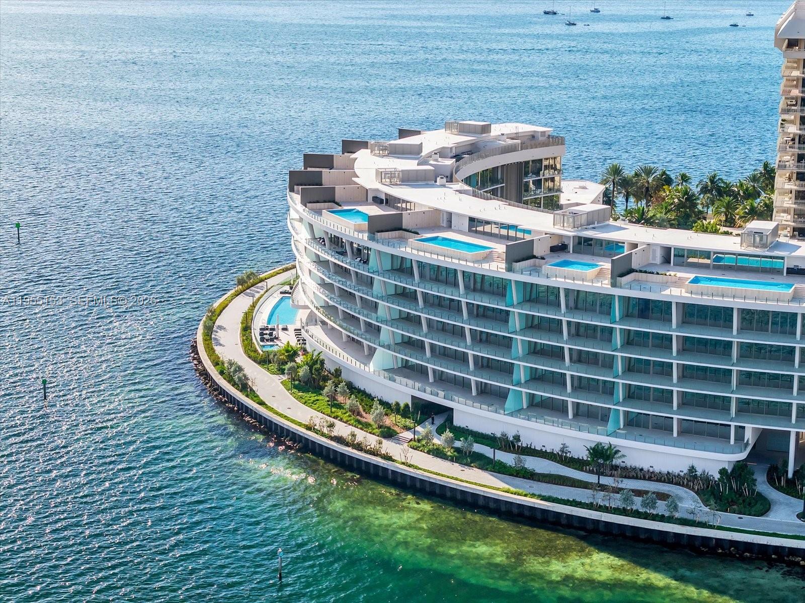 5 Grove Isle #L305 Coconut Grove, FL 33133