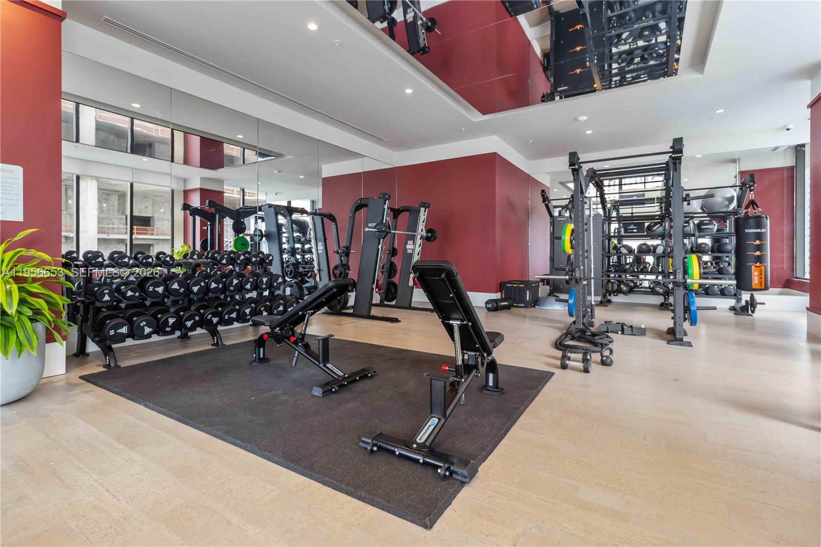 image The Crosby Miami Worldcenter18