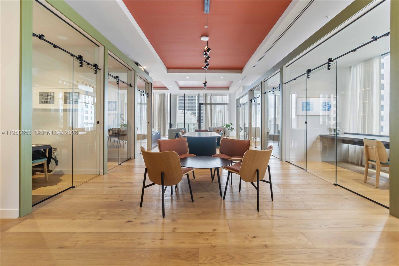 image The Crosby Miami Worldcenter20