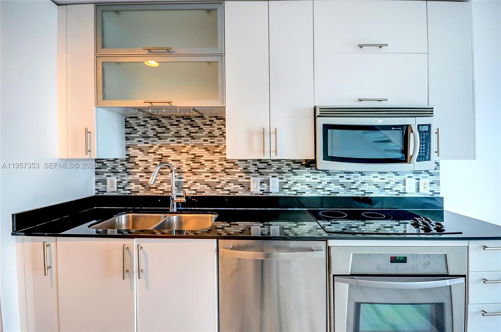 image Infinity at Brickell16